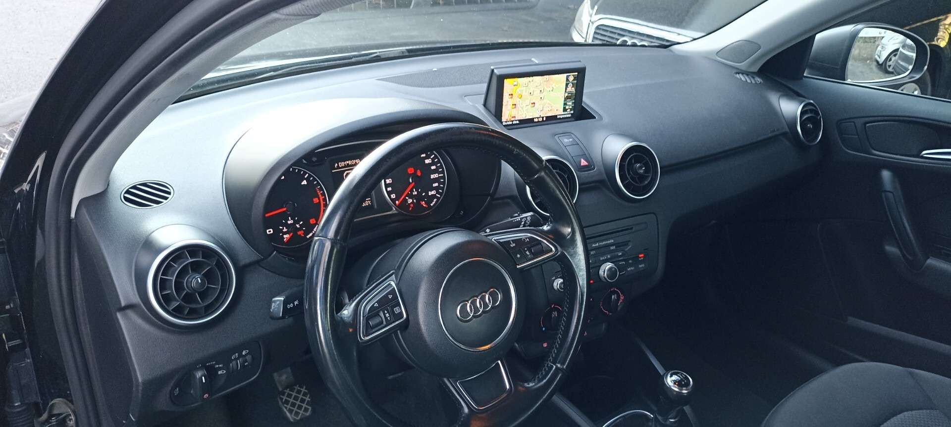 Audi A1  SPB 1.6 TDI Ambition