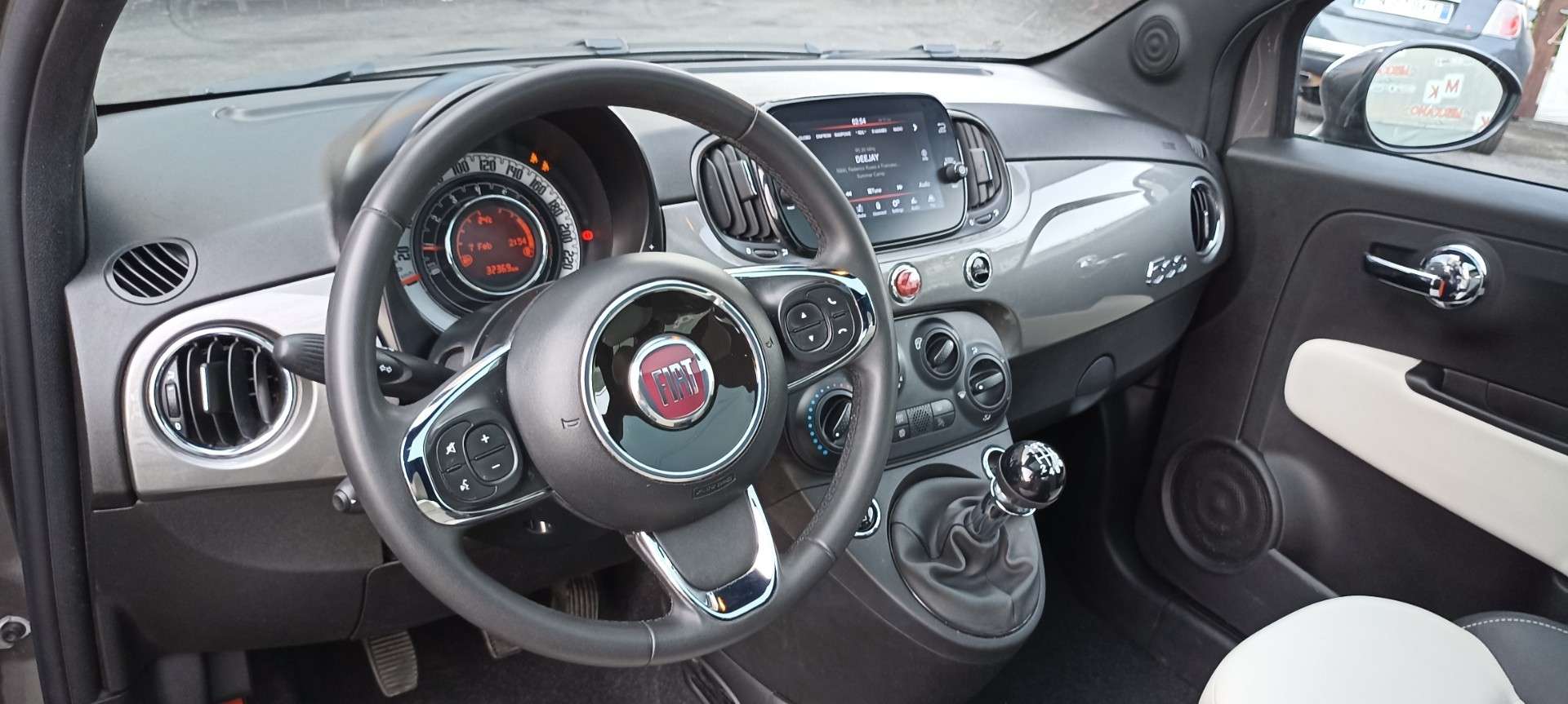 Fiat 500  1.0 Hybrid Dolcevita