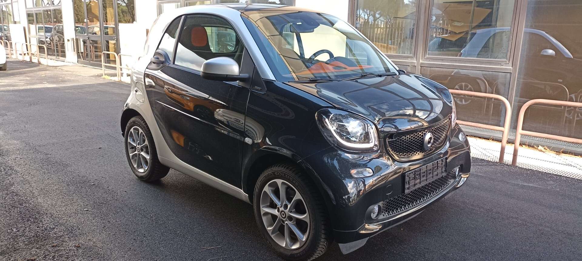 smart forTwo  1.0 71CV Benzina Tetto Bicolore