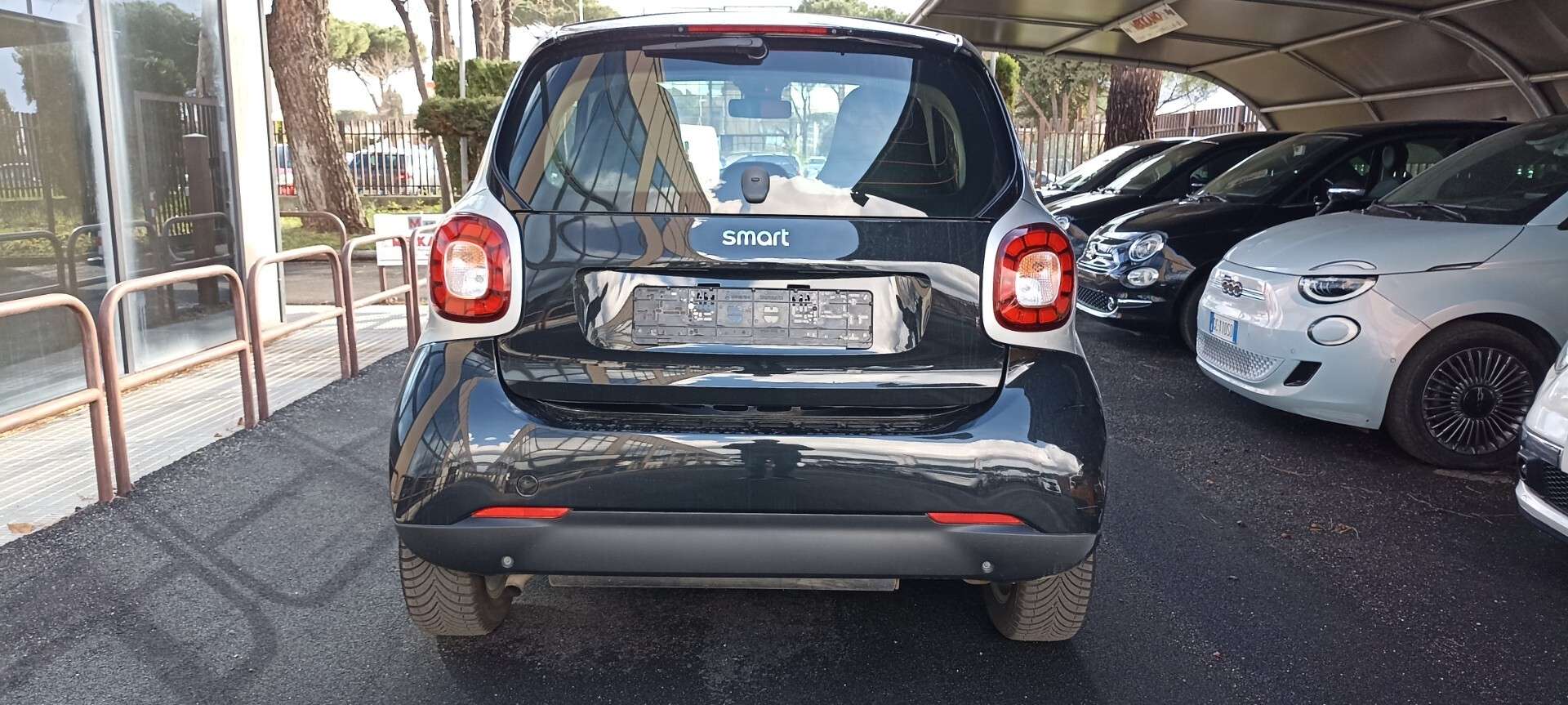 smart forTwo  1.0 71CV Benzina Tetto Bicolore