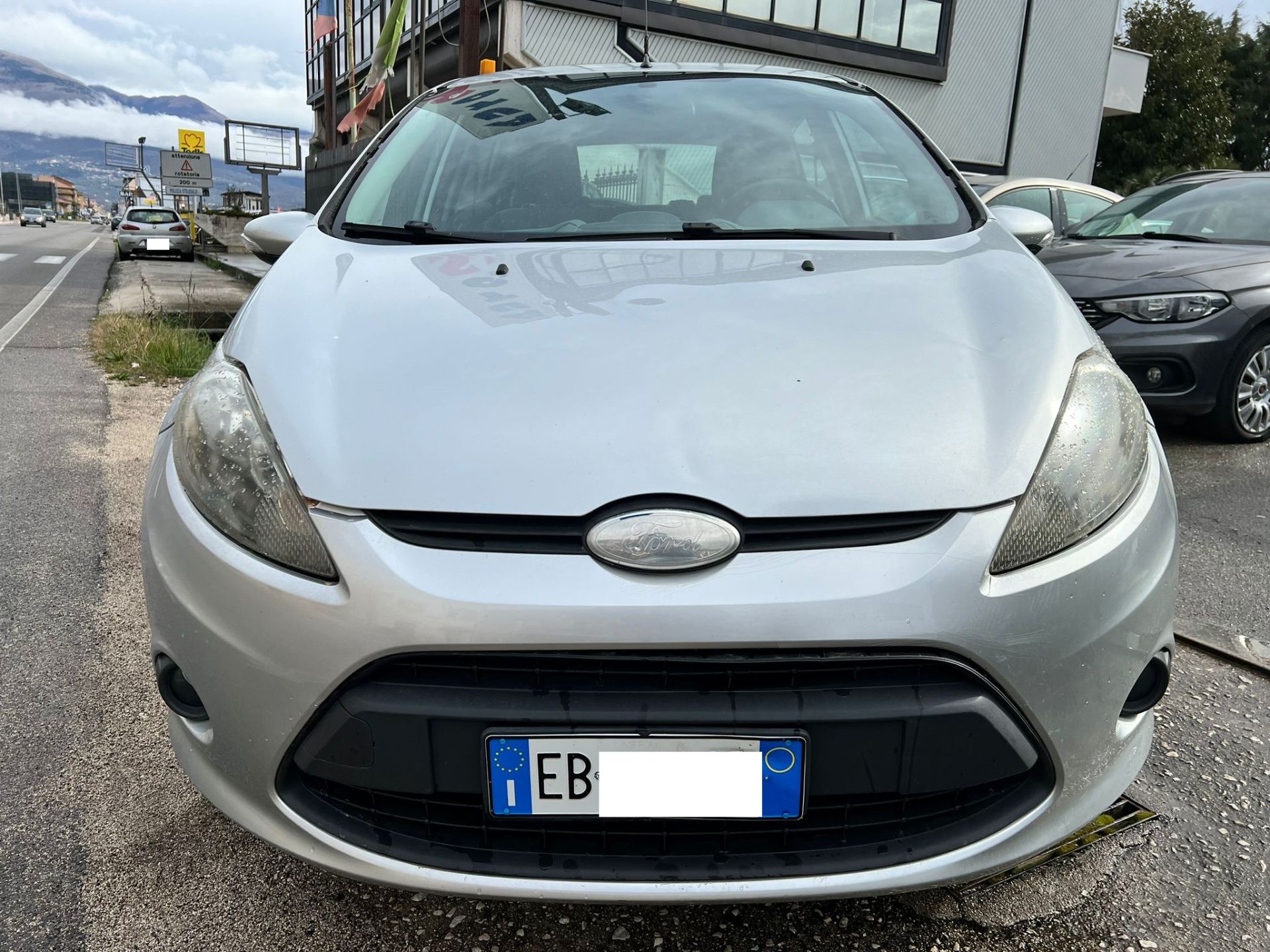 Scopri di più sull'articolo Ford Fiesta  1.4 68 CV Diesel Titanium Ok Neo Patentati