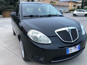 Lancia Ypsilon 1.3 MJT Platino