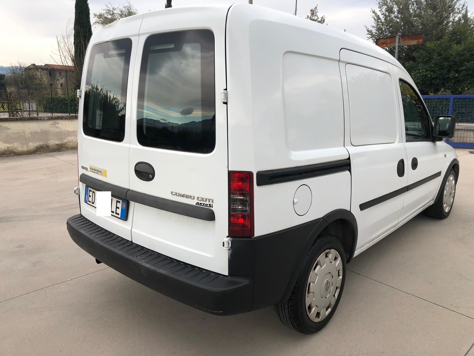 Opel Combo 1.3 CDTI 75CV 4p. Tour Club CASSONATO VAN