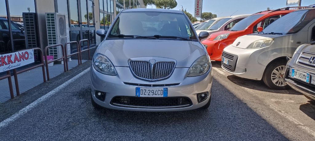 Lancia Ypsilon  1.4 80 cv Benzina/Gpl