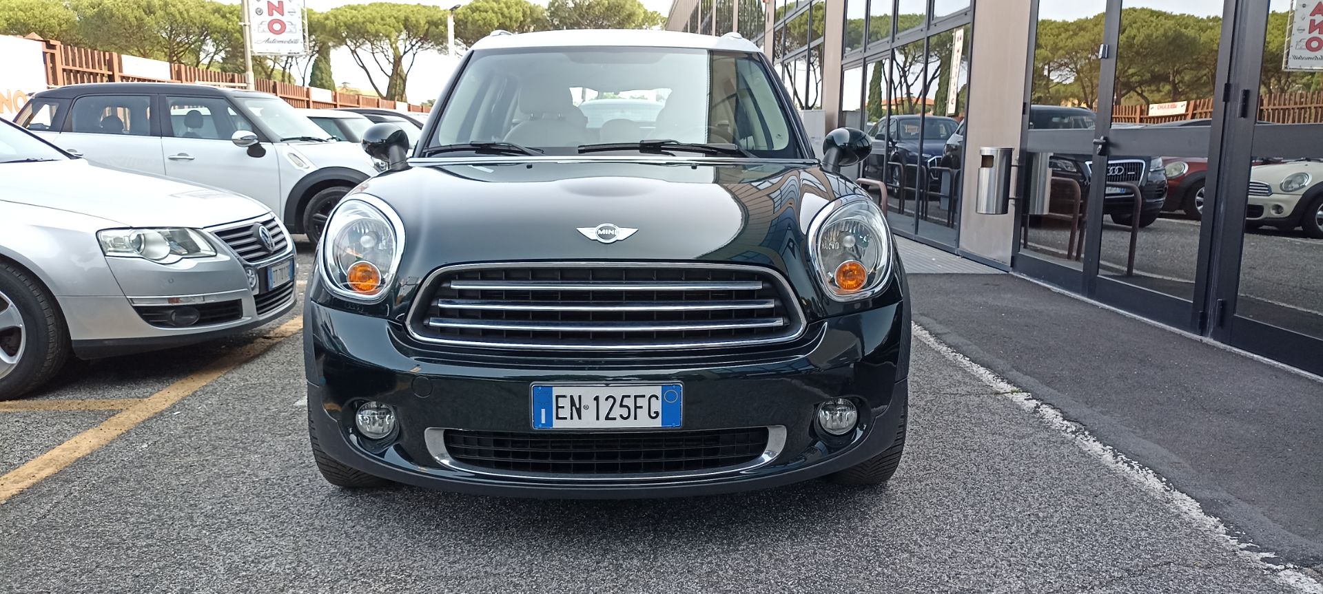 Scopri di più sull'articolo MINI Cooper Countryman  1.6 110 cv Diesel Tetto Pelle Totale