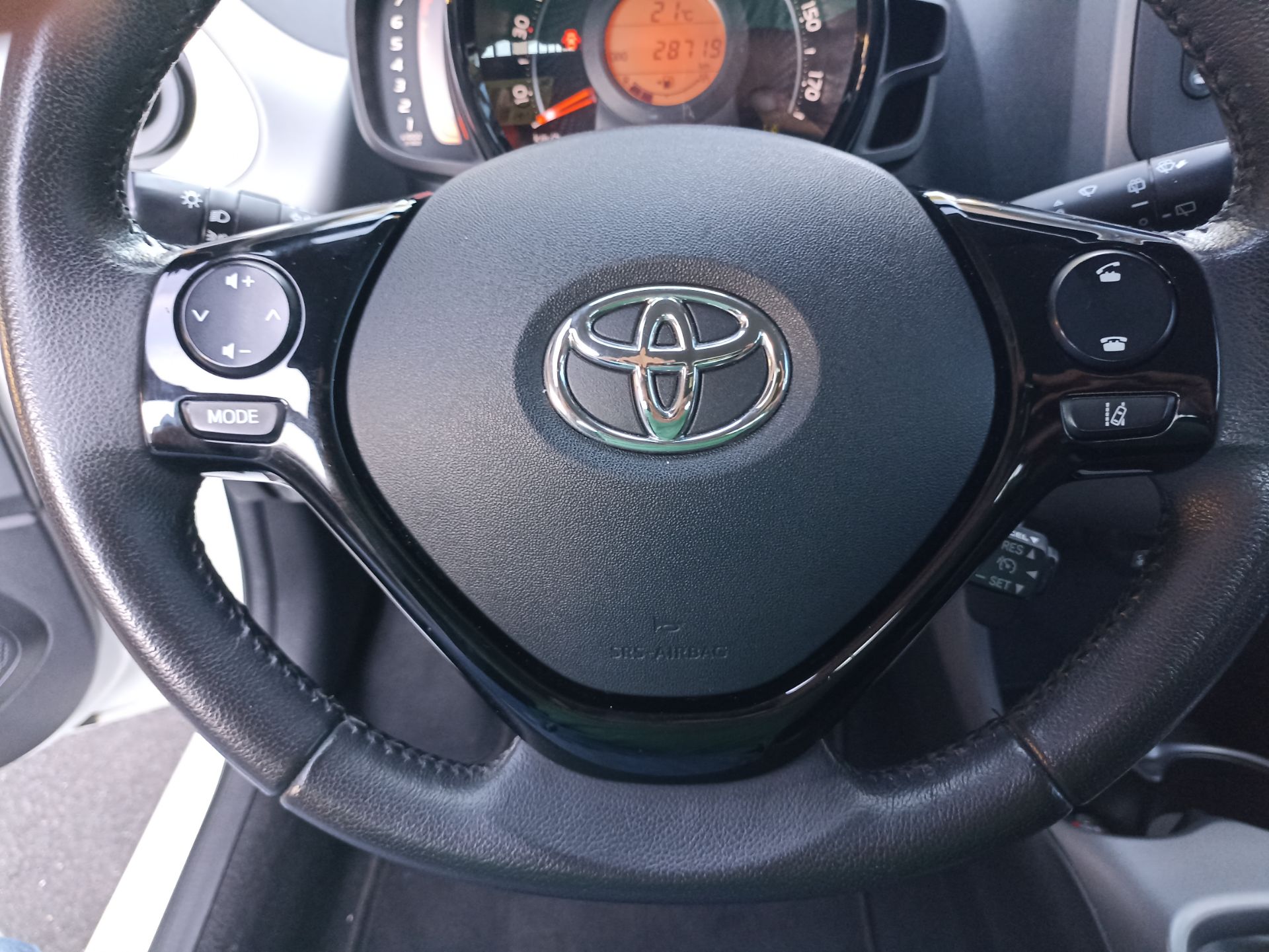 Toyota Aygo  1.0 72 cv x-Cool Connect