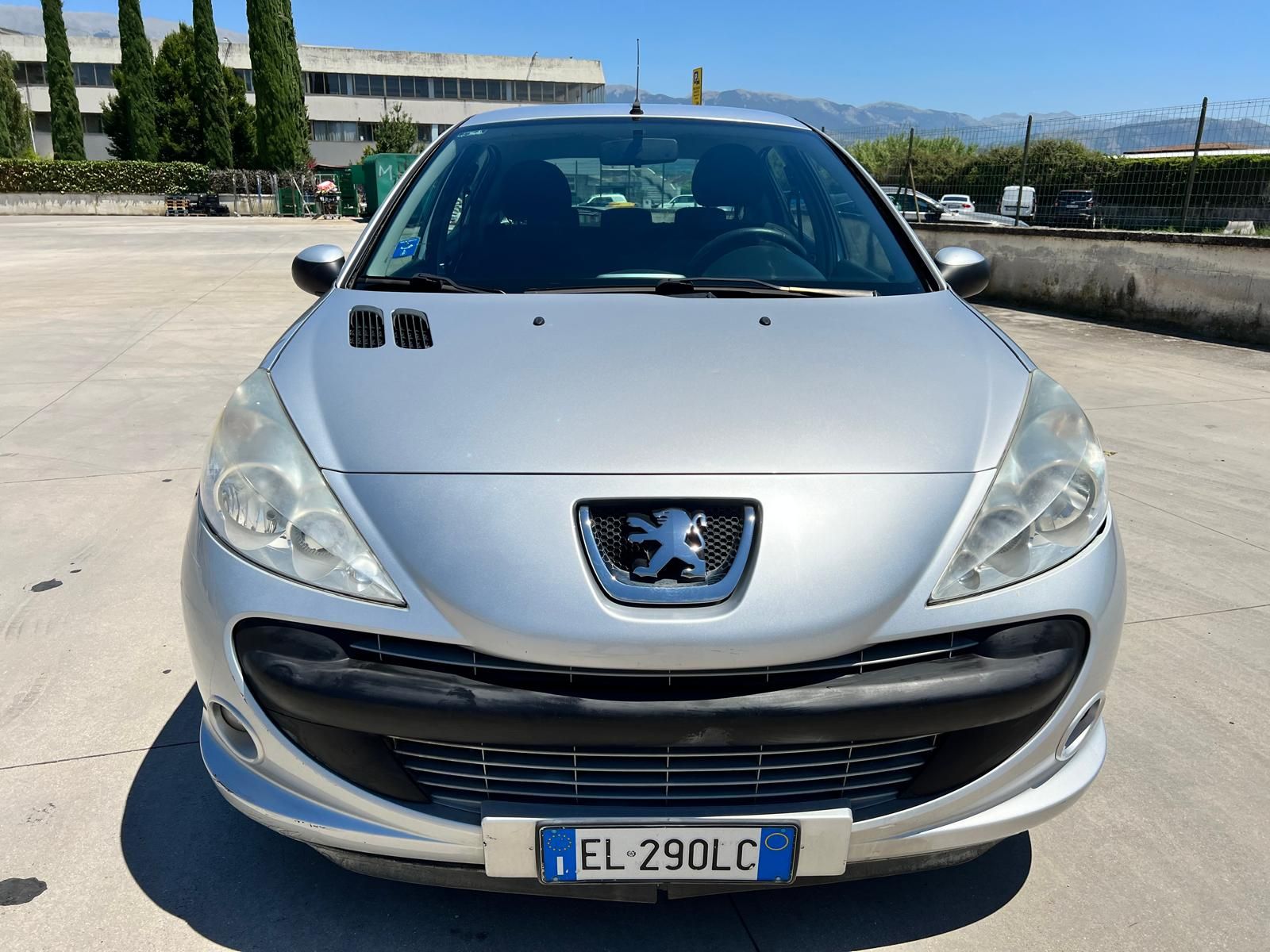 Scopri di più sull'articolo Peugeot 206  1.1 60 cv Benzina Gpl