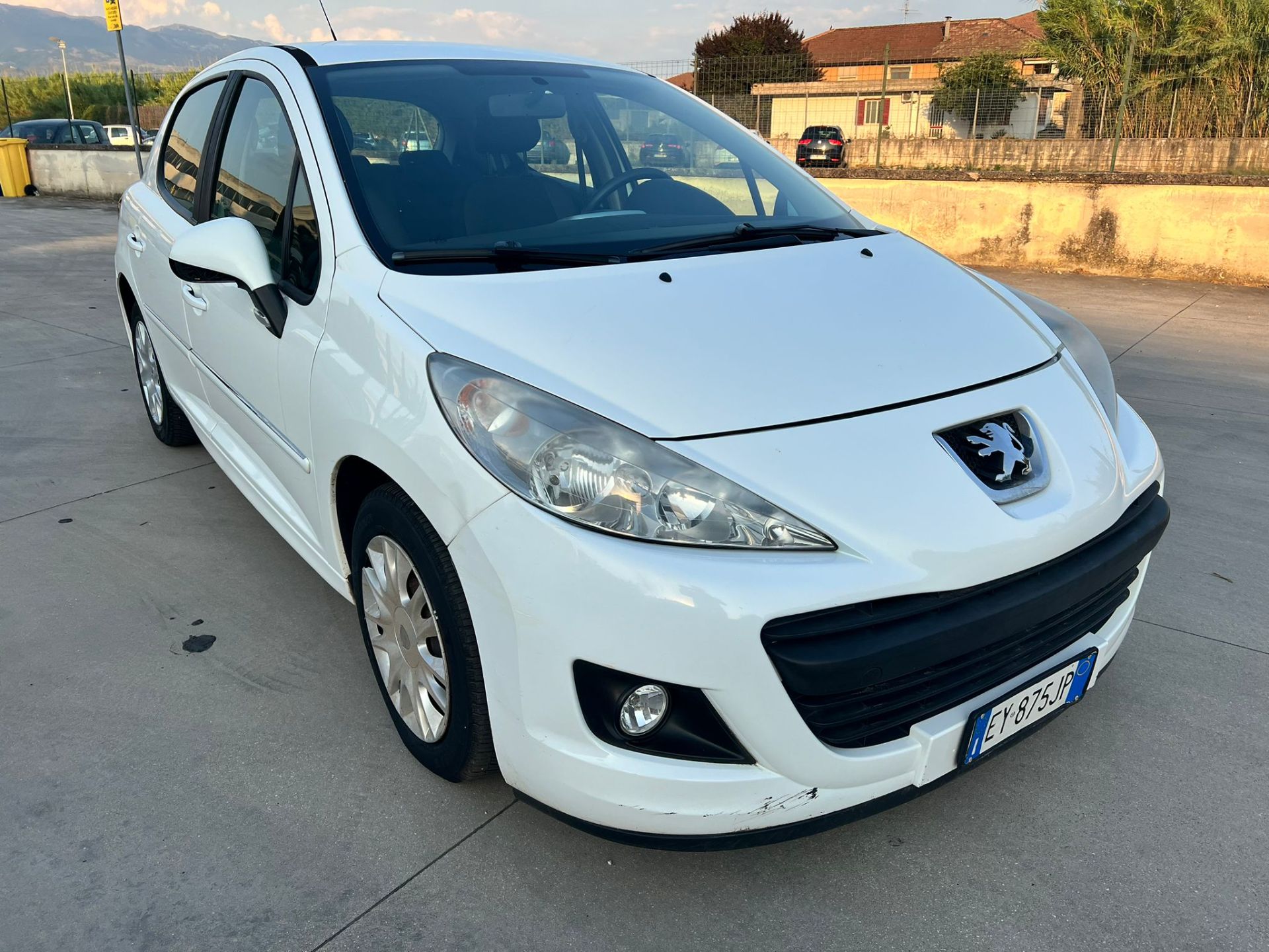 Peugeot 207  1.4 Eco GPL