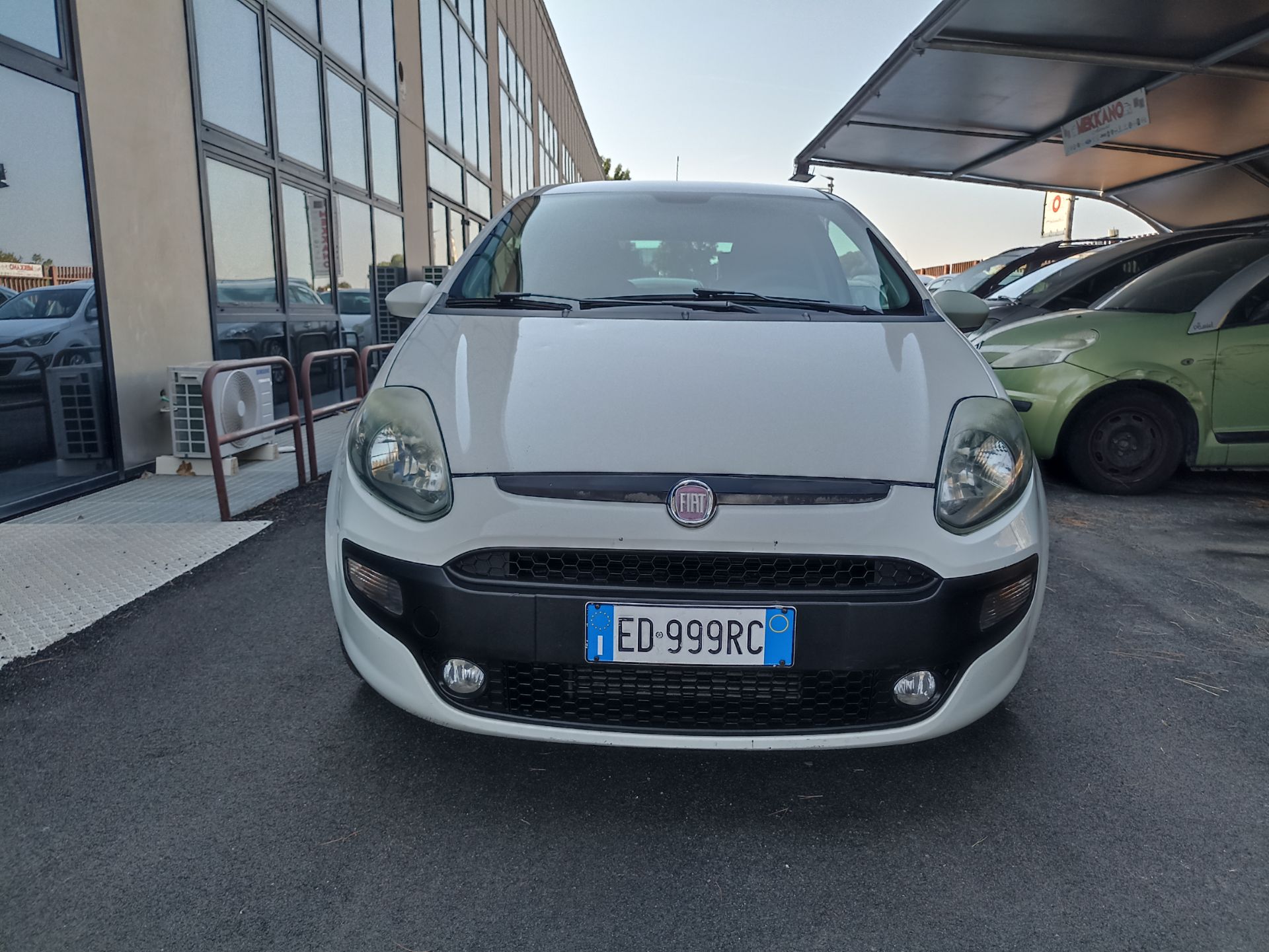 Scopri di più sull'articolo Fiat Punto Evo  1.3 75 cv Mjt Diesel OK Neo Patentati