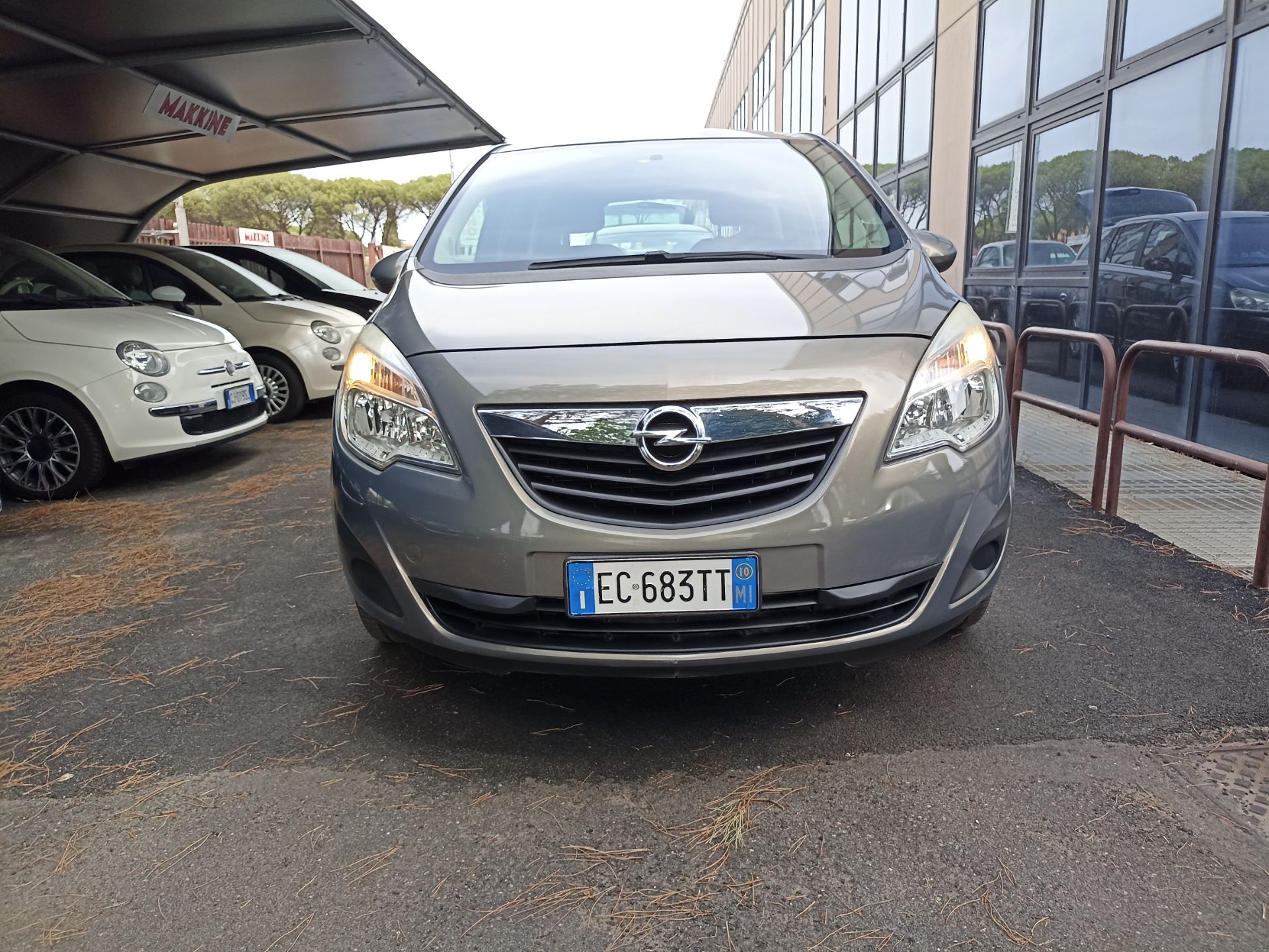 Scopri di più sull'articolo Opel Meriva  1.4 100 CV Benzina Elective