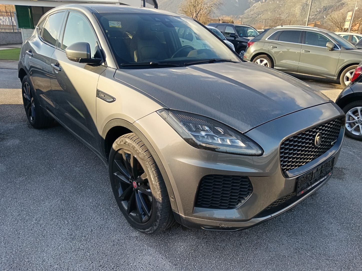 Jaguar E-Pace  R-Dynamic AWD 4×4 Virtual Tetto Cerchi 21 Iva Esp.