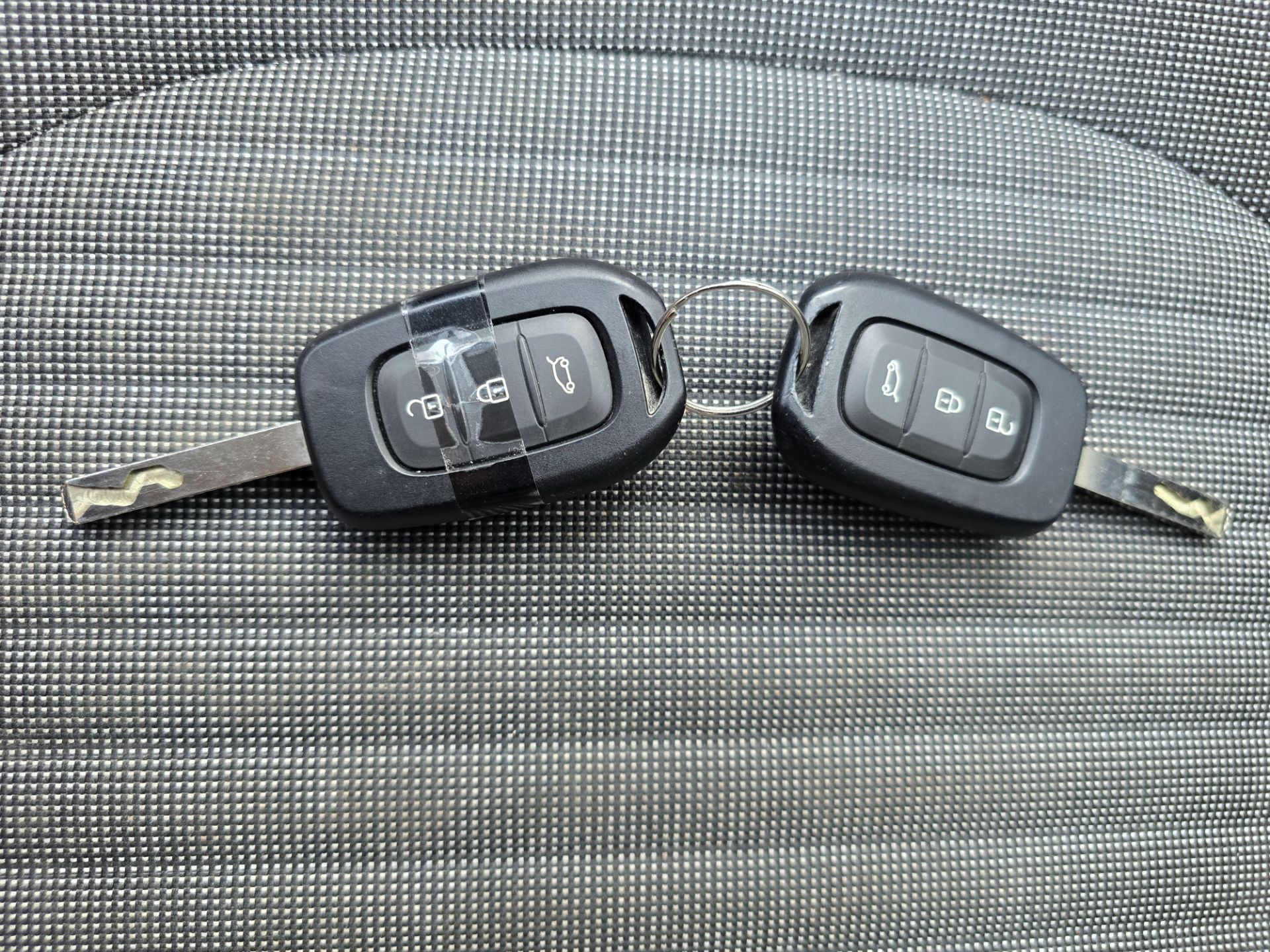 Renault Twingo  1.0 69 cv Benzina LIMITED LED Ok Neopatentati