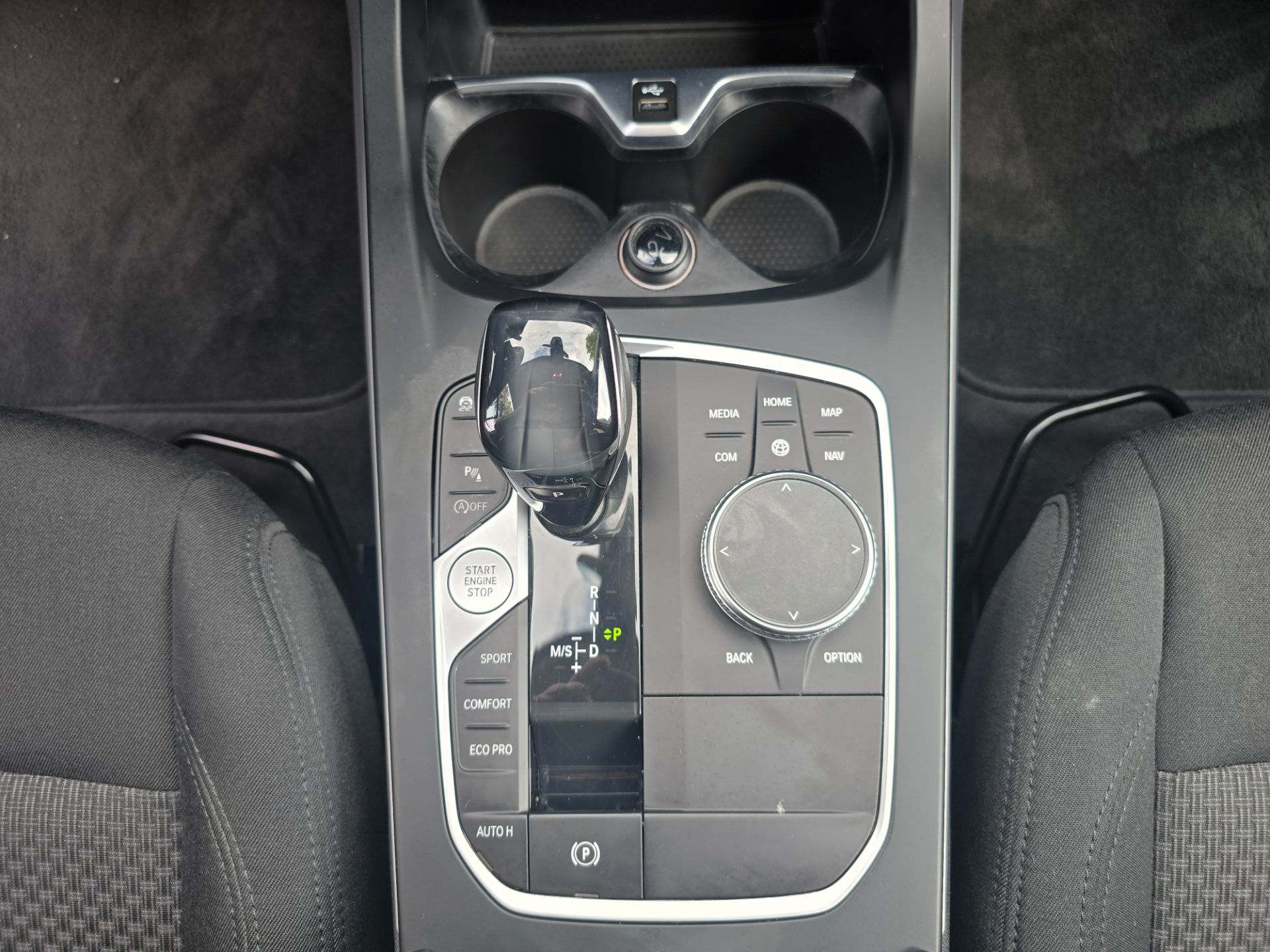 BMW 116  Diesel cv Advantage LED CAMBIO AUTOMATICO SENSORI PARCHEGGIO